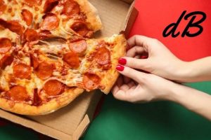 receta de pizza con base de boniato en freidora de aire