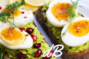 receta de aguacate con huevo y jamon serrano en freidora sin aceite