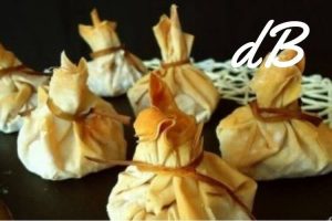 Receta de saquitos de queso y arándanos en freidora sin aceite