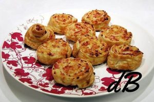 Receta de bocaditos de hojaldre con paté y queso en freidora sin aceite