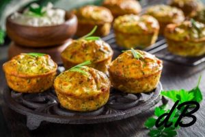 Receta de tortitas de pan con bacalao y cebolla en freidora sin aceite