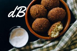 Receta de Falafel con salsa de yogur en freidora sin aceite original